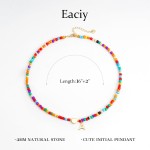 Cadeaux de panier de Pâques pour enfants filles – Collier avec initiales de perles colorées pour adolescentes, accessoires tendance, collier ras du cou avec lettres délicates, cadeaux d'anniversaire, de Pâques pour les tout-petits et les adolescents