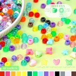 Lot de 1000 perles assorties en forme de poney pour bracelets, perles Kandi Rave en acrylique de 9 mm avec joli cœur, étoile, papillon, perles en forme amusantes pour tresses de cheveux, porte-clés, breloques, fabrication de bijoux, loisirs créatifs