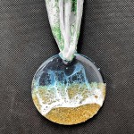 RESINWORLD Ensemble de 25 cavités de moules en silicone à cercle plat brillant de grande, moyenne et petite taille, boucles d'oreilles rondes percées, pendentif, porte-clés, moule en résine pour étiquette d'animal de compagnie